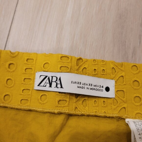 ZARA | Eyelet Ruffle Cotton Skirt | Sz. XS - Picture 7 of 9